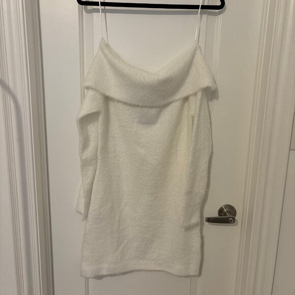 H&M Off Shoulder Sweater Dress - Picture 6 of 6